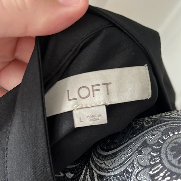 LOFT shirt - Picture 3 of 5